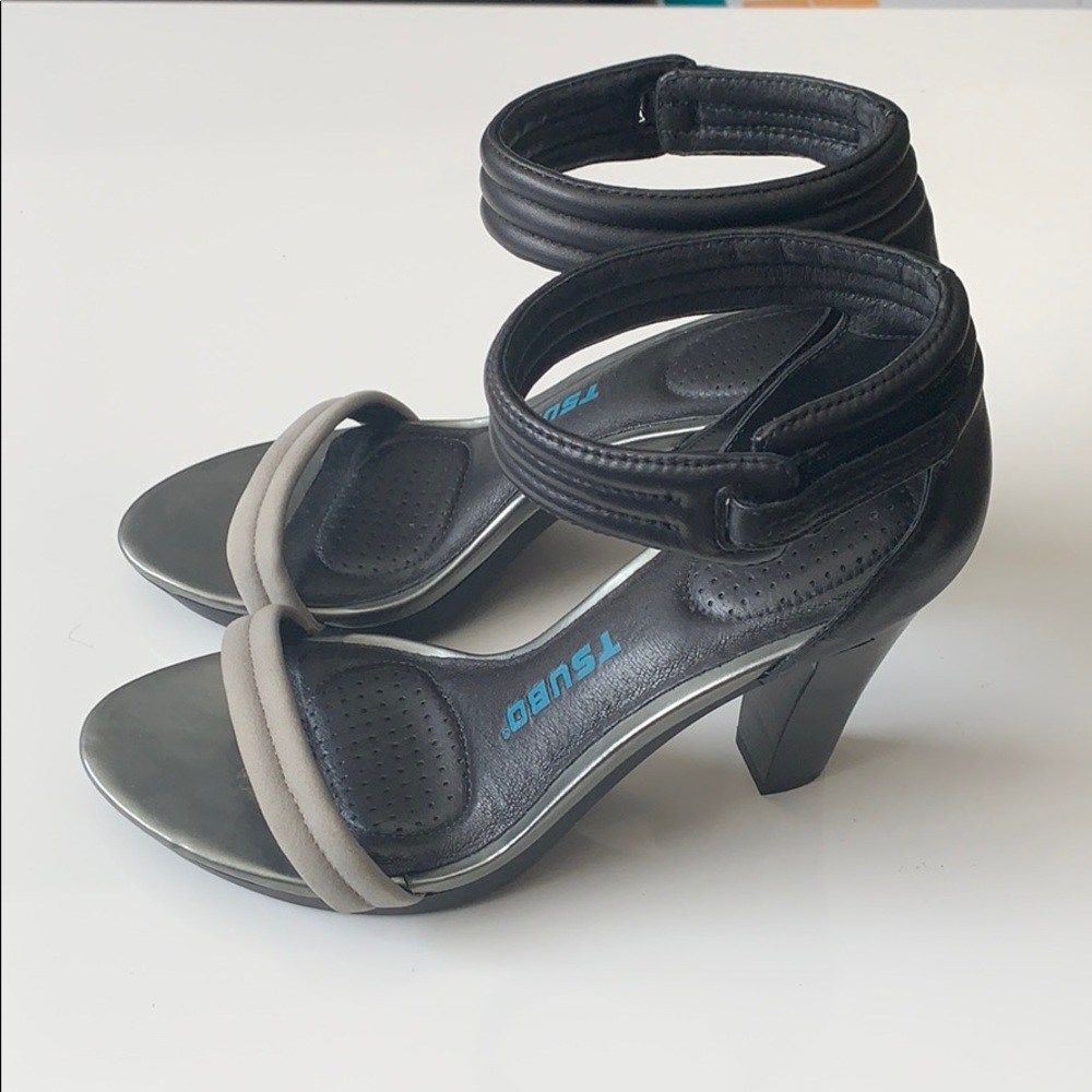 TSUBO leather high heels